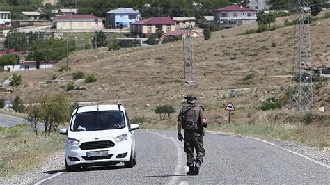 D­i­y­a­r­b­a­k­ı­r­ ­v­e­ ­B­i­n­g­ö­l­­d­e­ ­T­e­r­ö­r­ ­S­a­l­d­ı­r­ı­s­ı­:­ ­6­ ­A­s­k­e­r­ ­Ş­e­h­i­t­